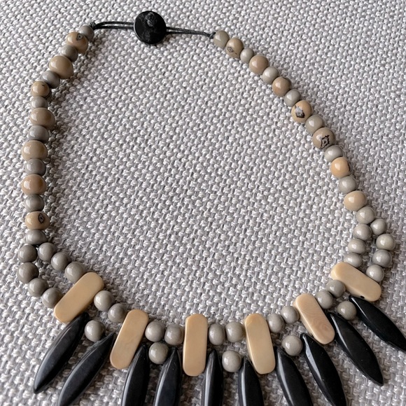 Handmade tagua nut necklace for casual or dress up wear. - Picture 2 of 2